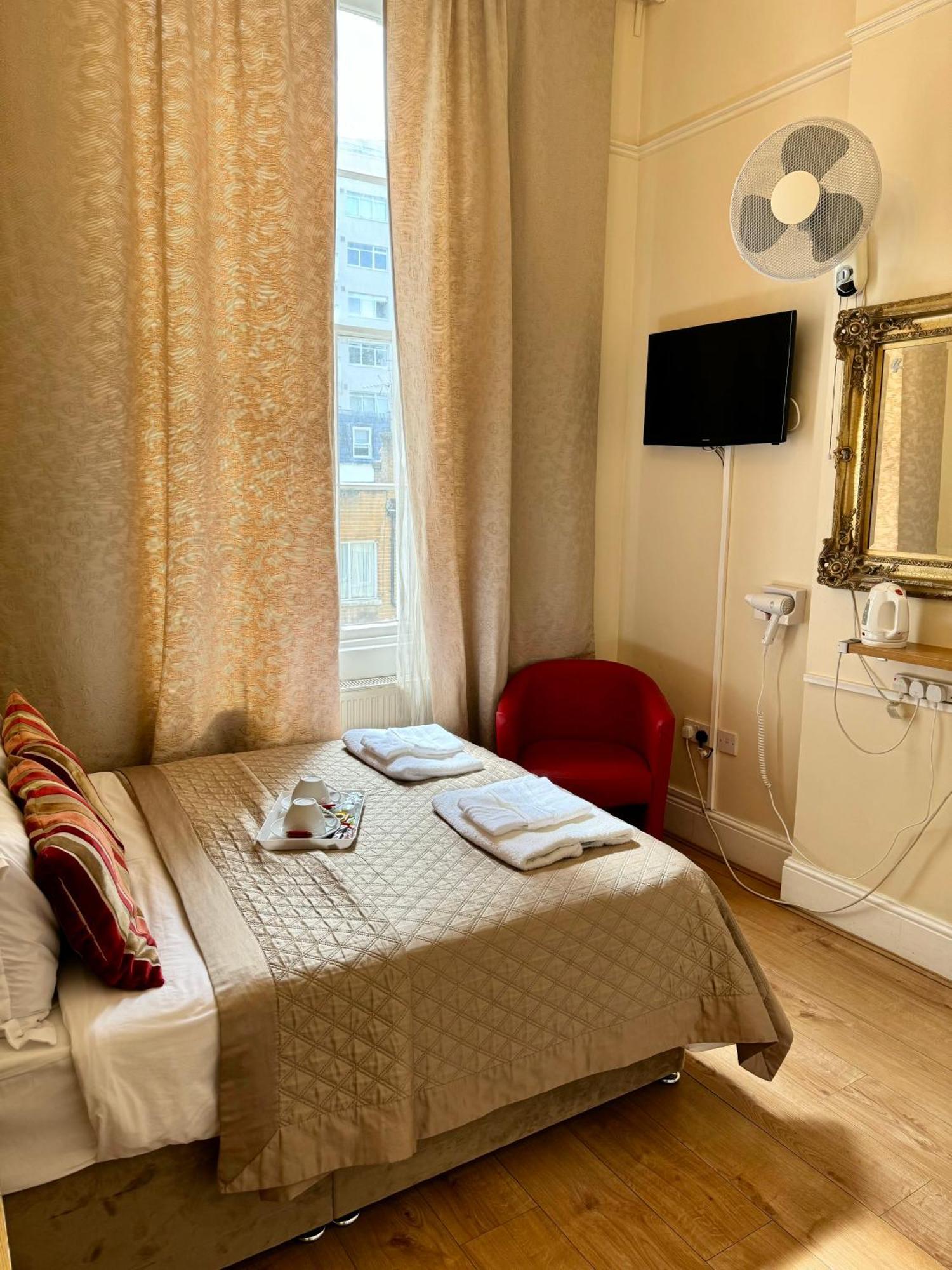 Abc Hyde Park Hotel London Bagian luar foto